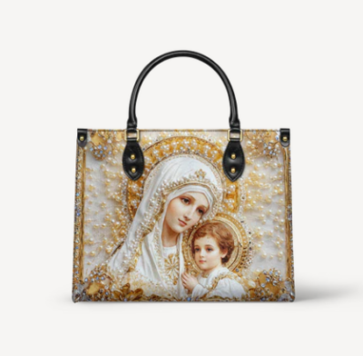 An Heirloom Madonna Della Rosa Rosebud Rosary ($196.00)